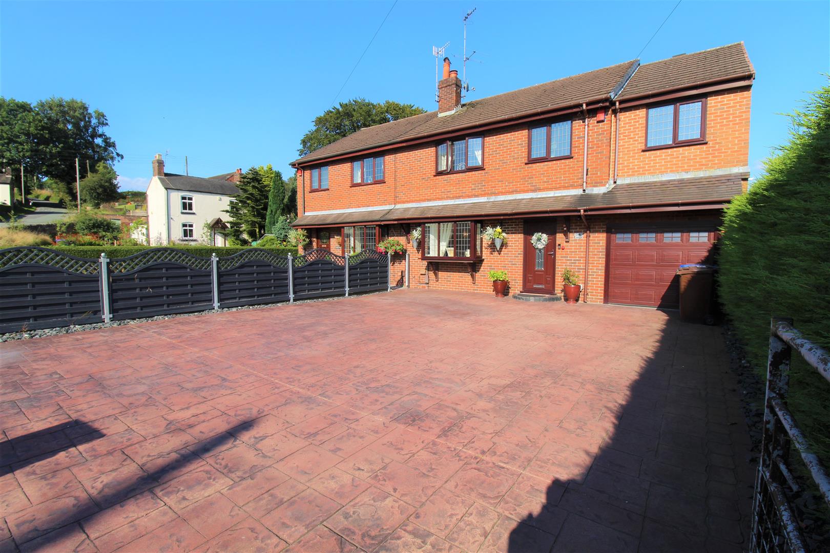 Sandy Lane, Brown Edge, Stoke-On-Trent